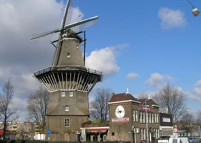 Houseboat 4* Amsterdam